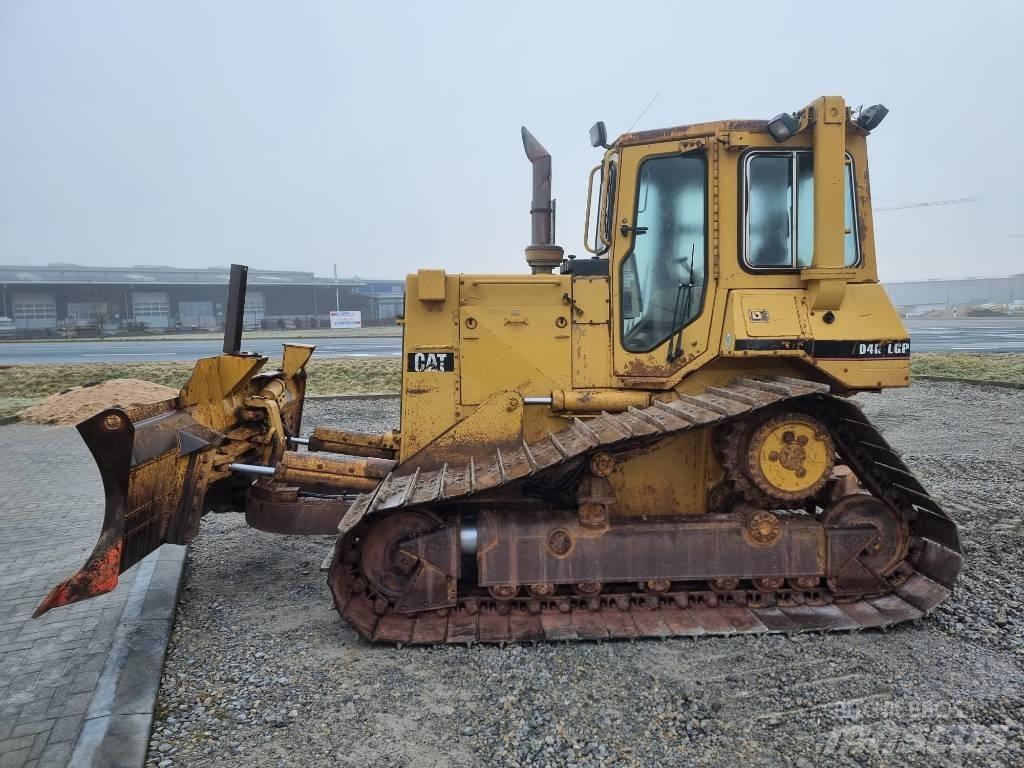 CAT D 4 H Vikšriniai buldozeriai