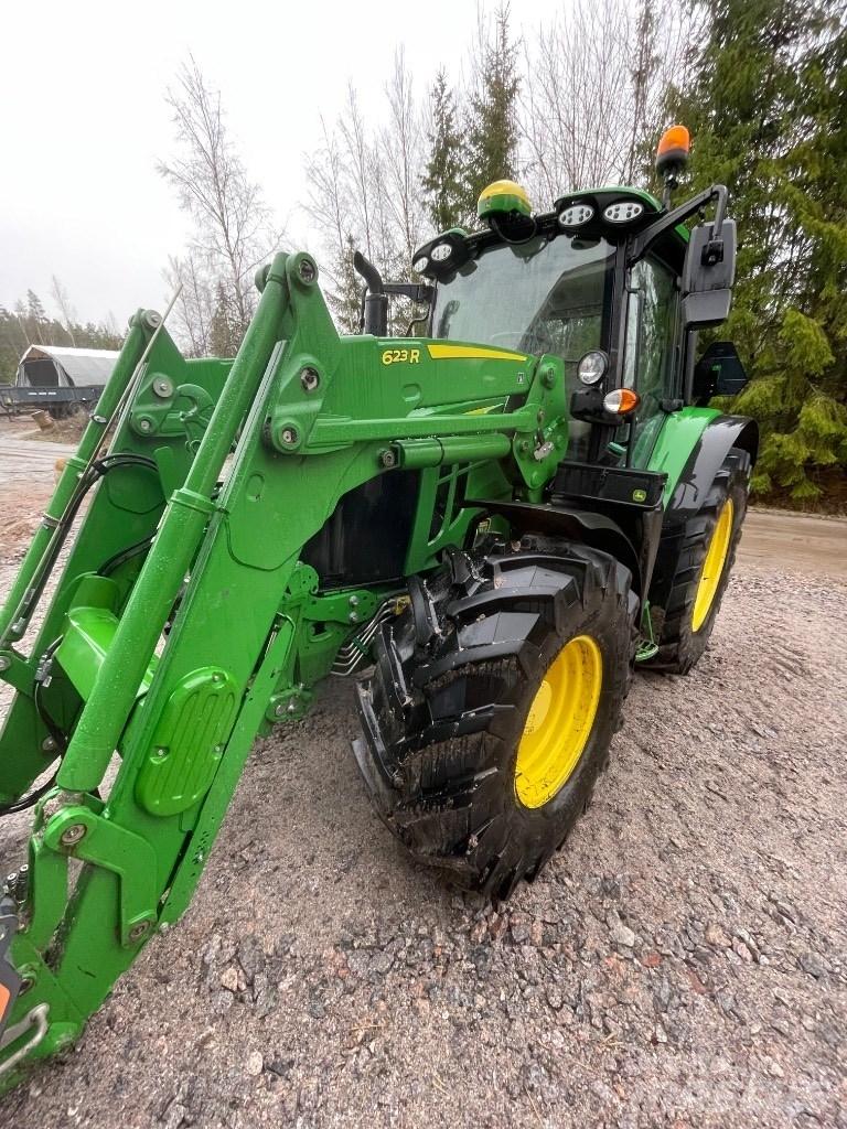 John Deere 6120 M Traktoriai