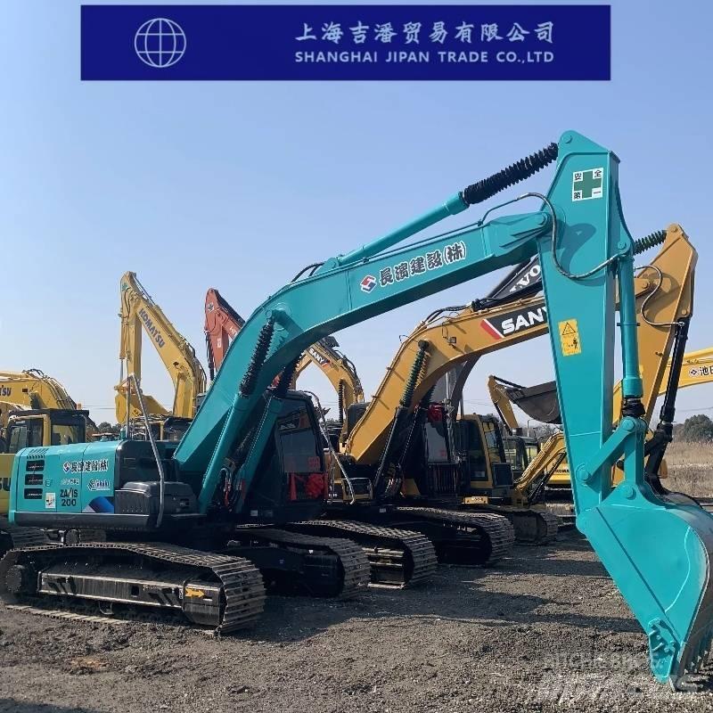 Hitachi ZX 200 Vikšriniai ekskavatoriai