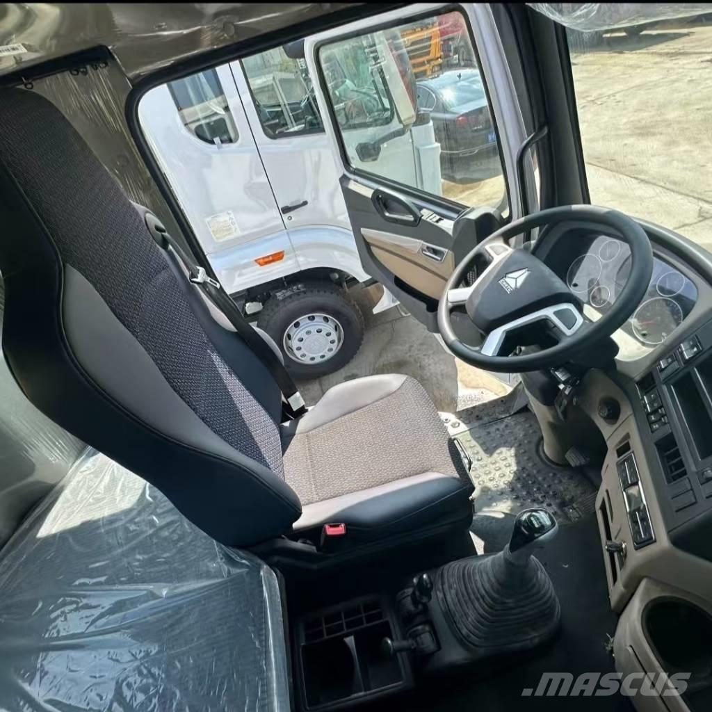 Howo 371 8x4 Savivarčių priekabų vilkikai