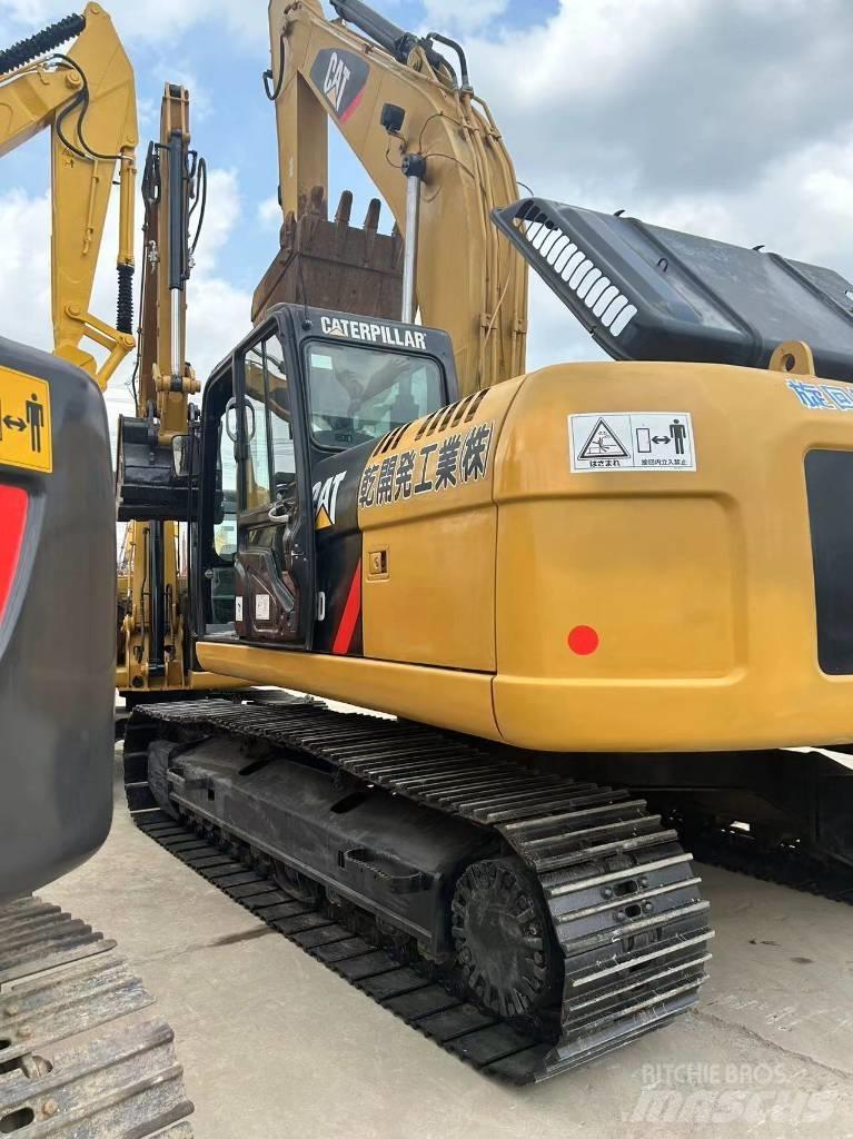 CAT CAT323D Vikšriniai ekskavatoriai