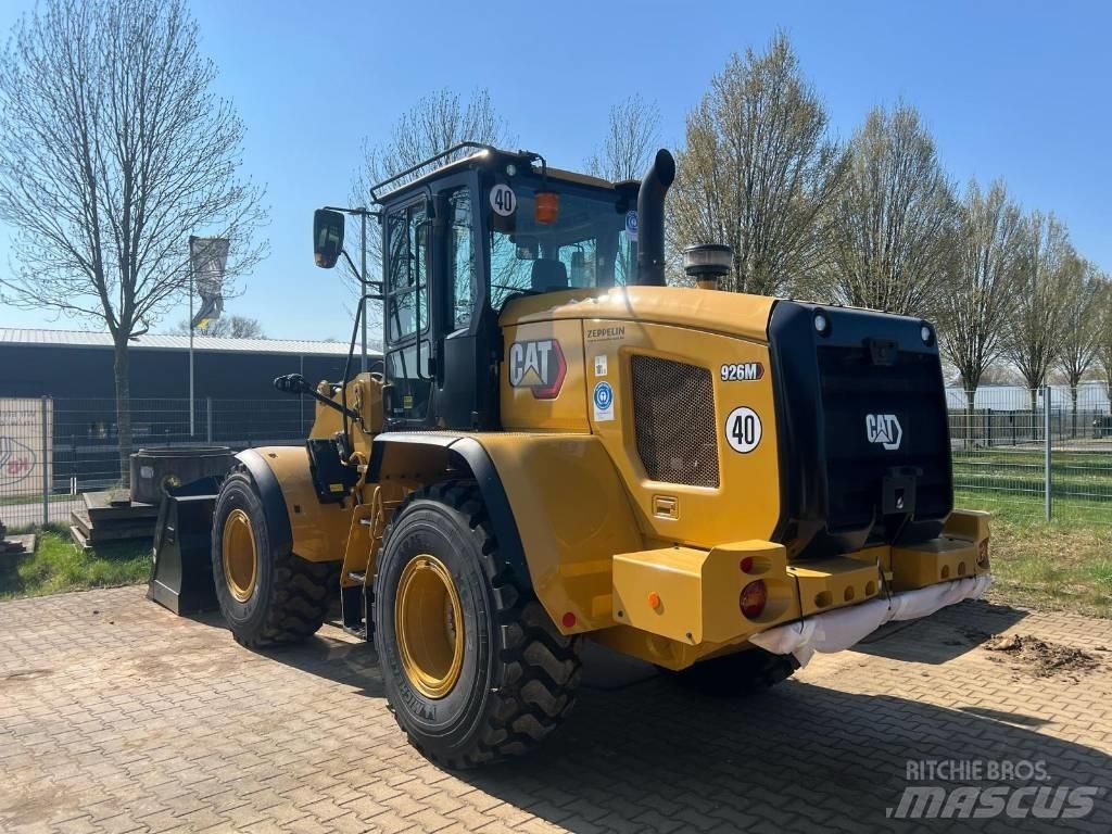 CAT 926M Naudoti ratiniai krautuvai