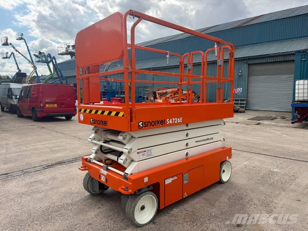 Snorkel S 4726 E Žirkliniai keltuvai