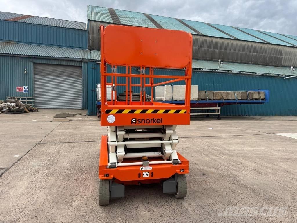 Snorkel S 4726 E Žirkliniai keltuvai