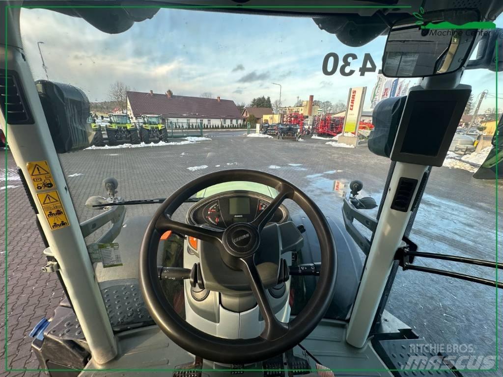 CLAAS Axion 850 Traktoriai