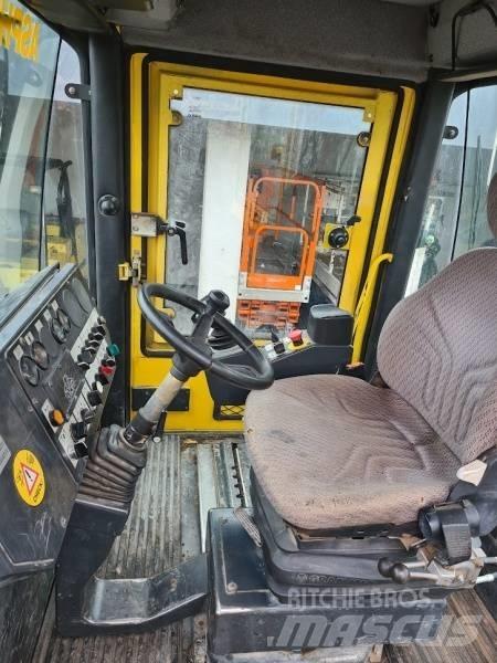 Bomag BW 174 AD Porinių būgnų volai