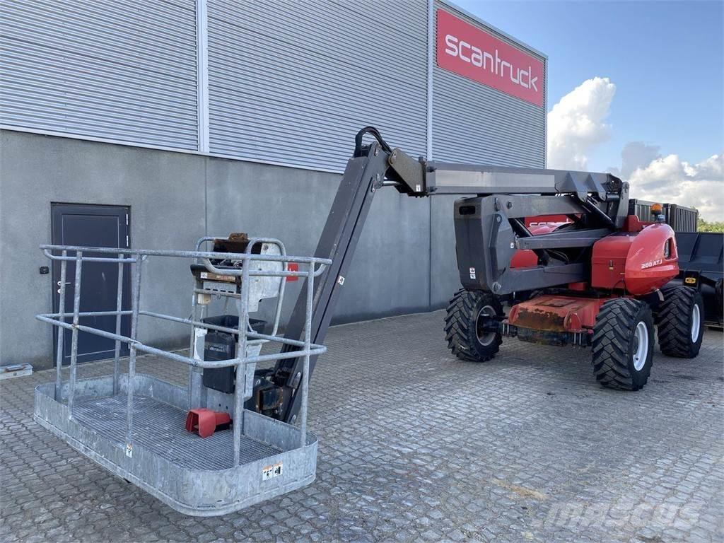 Manitou 200ATJ RC Alkūniniai keltuvai