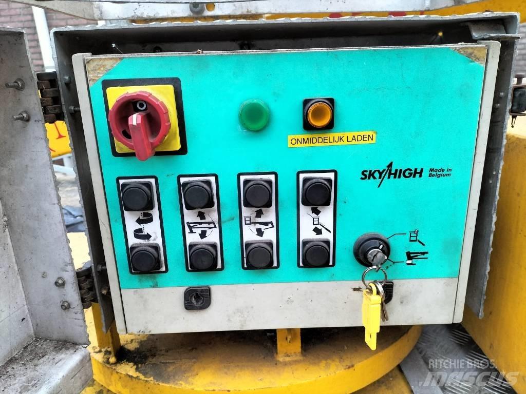 Sky High st120 Kiti keltuvai ir platformos