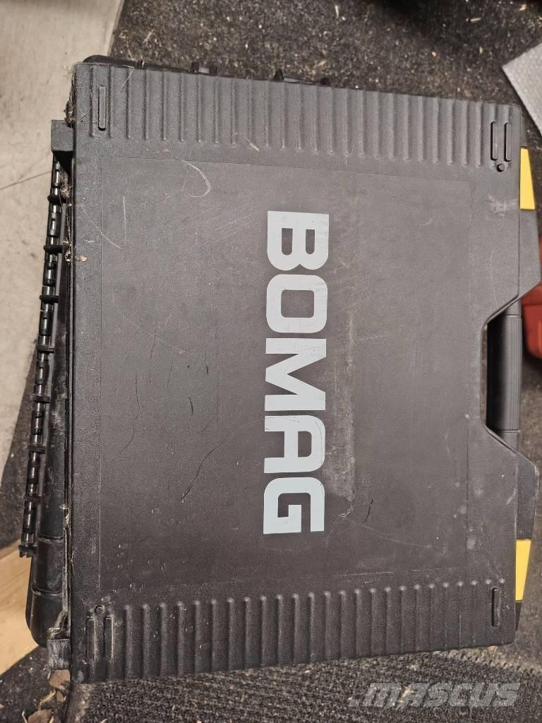 Bomag BW 216 D-4i Vieno būgno volai