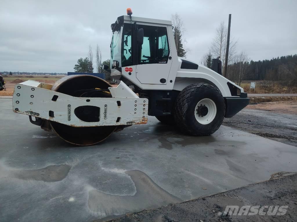 Bomag BW 216 D-4i Vieno būgno volai