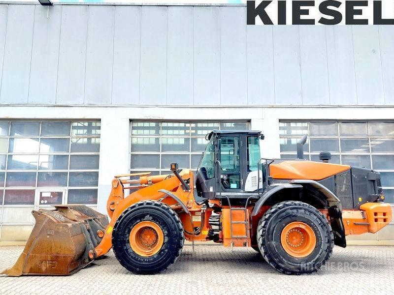 Hitachi ZW 310-6 Naudoti ratiniai krautuvai
