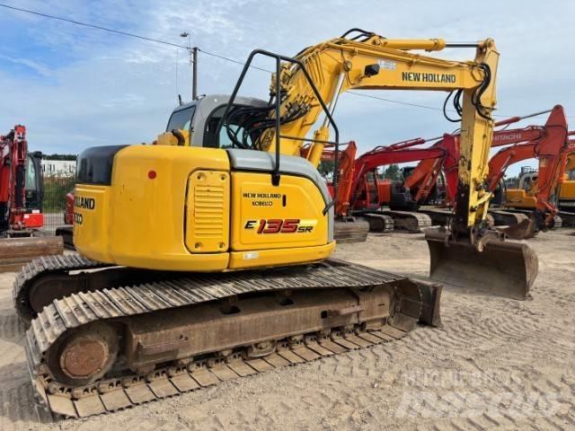 New Holland E 135 SR Vikšriniai ekskavatoriai
