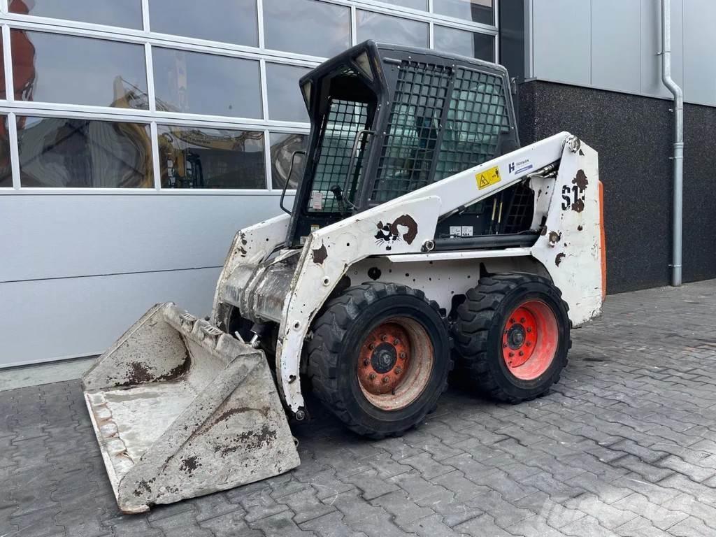 Bobcat S130 Krautuvai su šoniniu pasukimu
