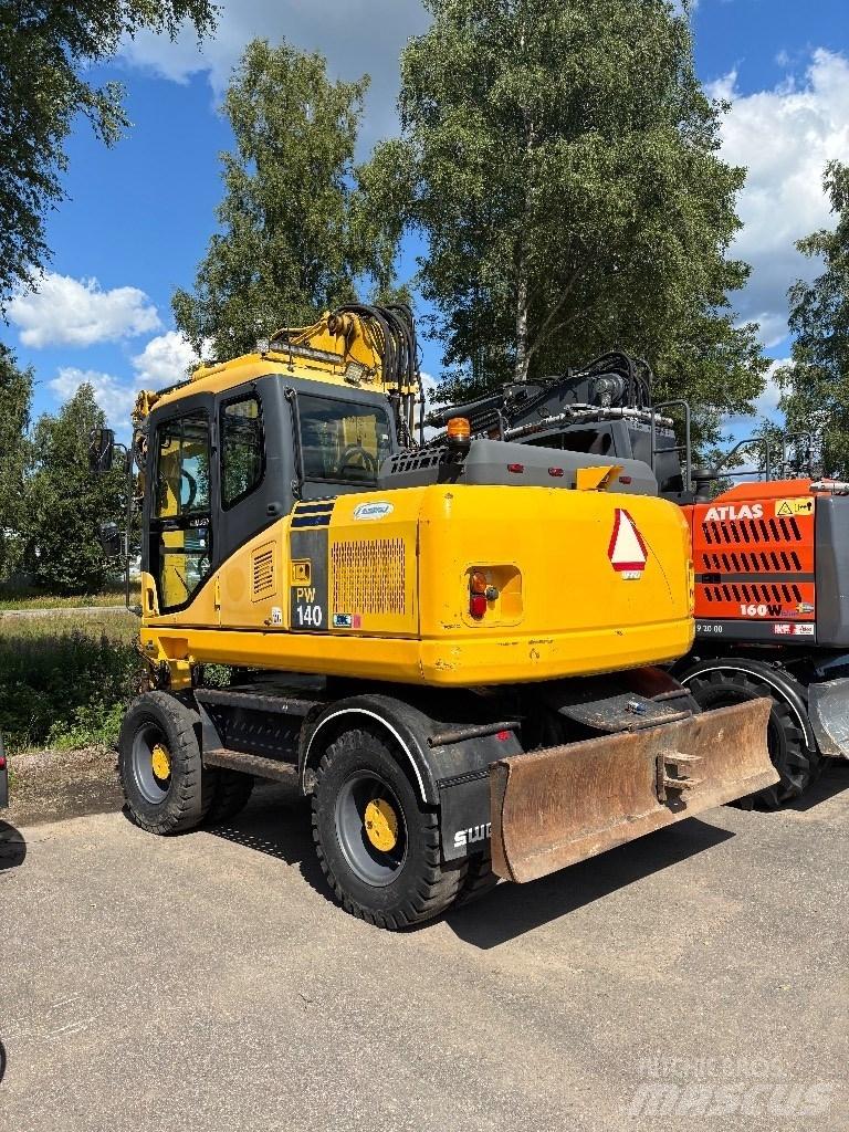 Komatsu PW 140-7 Ratiniai ekskavatoriai
