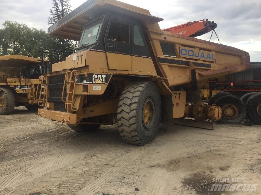 CAT 773E Atliekų išvežimo technika