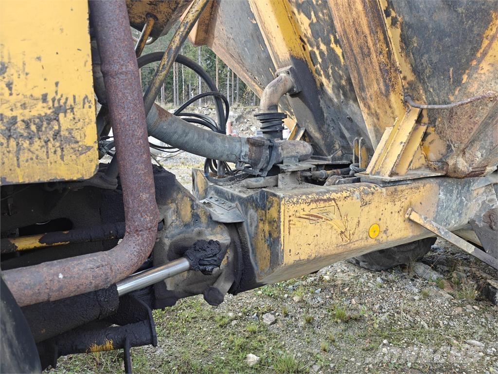 Volvo BM 861 Karjeriniai savivarčiai