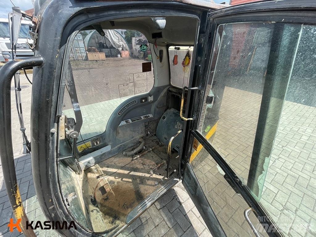 JCB JS130 Cabin Kabinos ir interjeras
