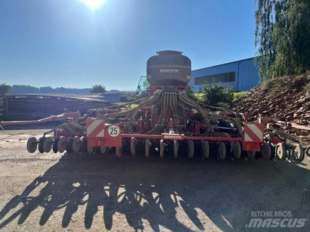 Horsch Focus 6 TD Sėjamieji kombainai