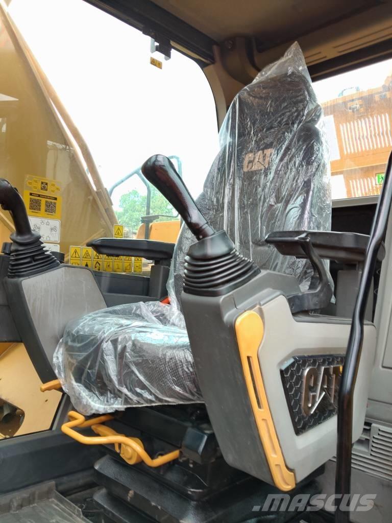 CAT 330 GC Vikšriniai ekskavatoriai