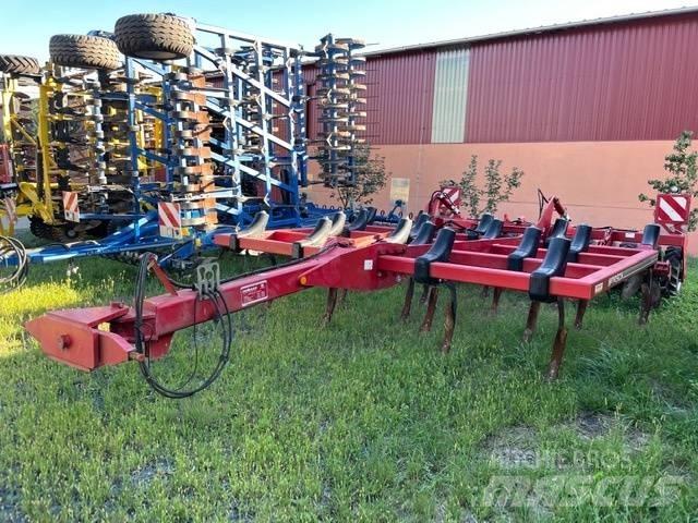 Horsch Tiger 4 AS Peiliniai plūgai