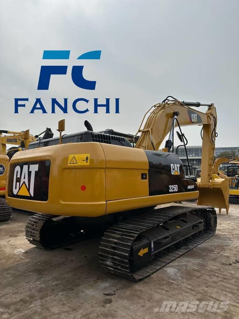 CAT 325 D Vikšriniai ekskavatoriai