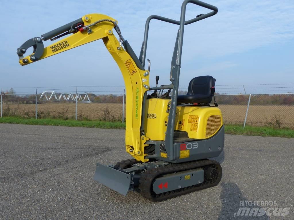 Wacker Neuson 803 Mini ekskavatoriai < 7 t