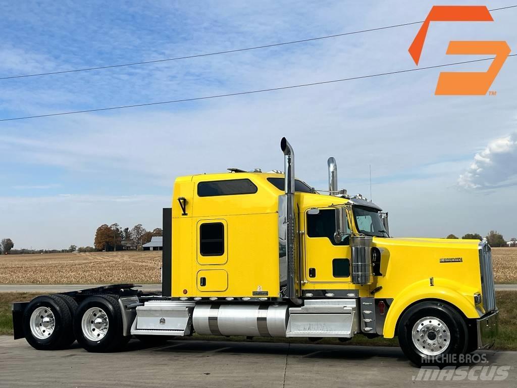 Kenworth W 900 Naudoti vilkikai