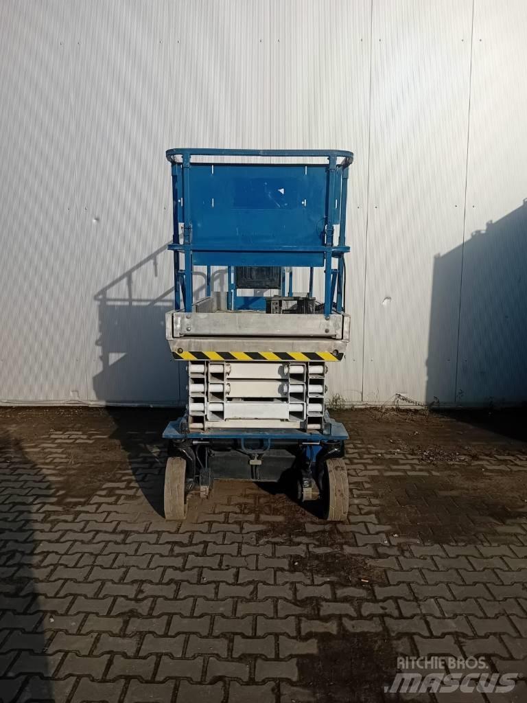 JLG 3246 ES Žirkliniai keltuvai