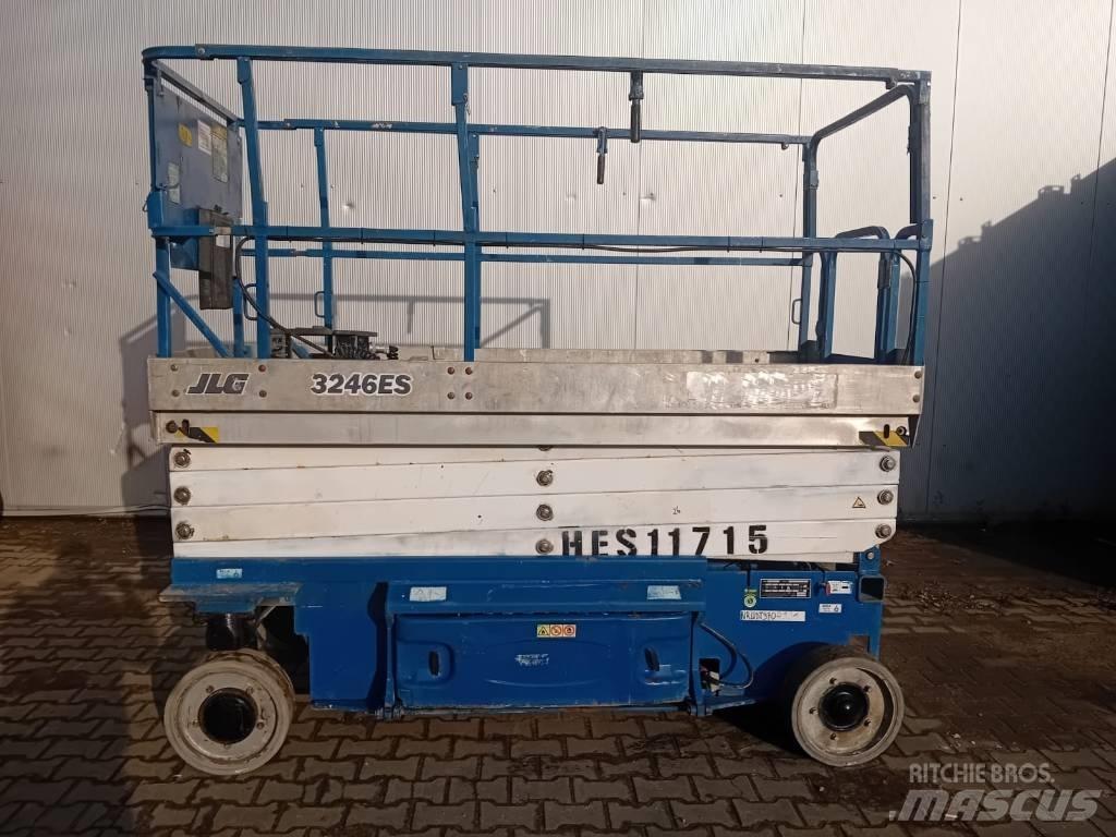 JLG 3246 ES Žirkliniai keltuvai