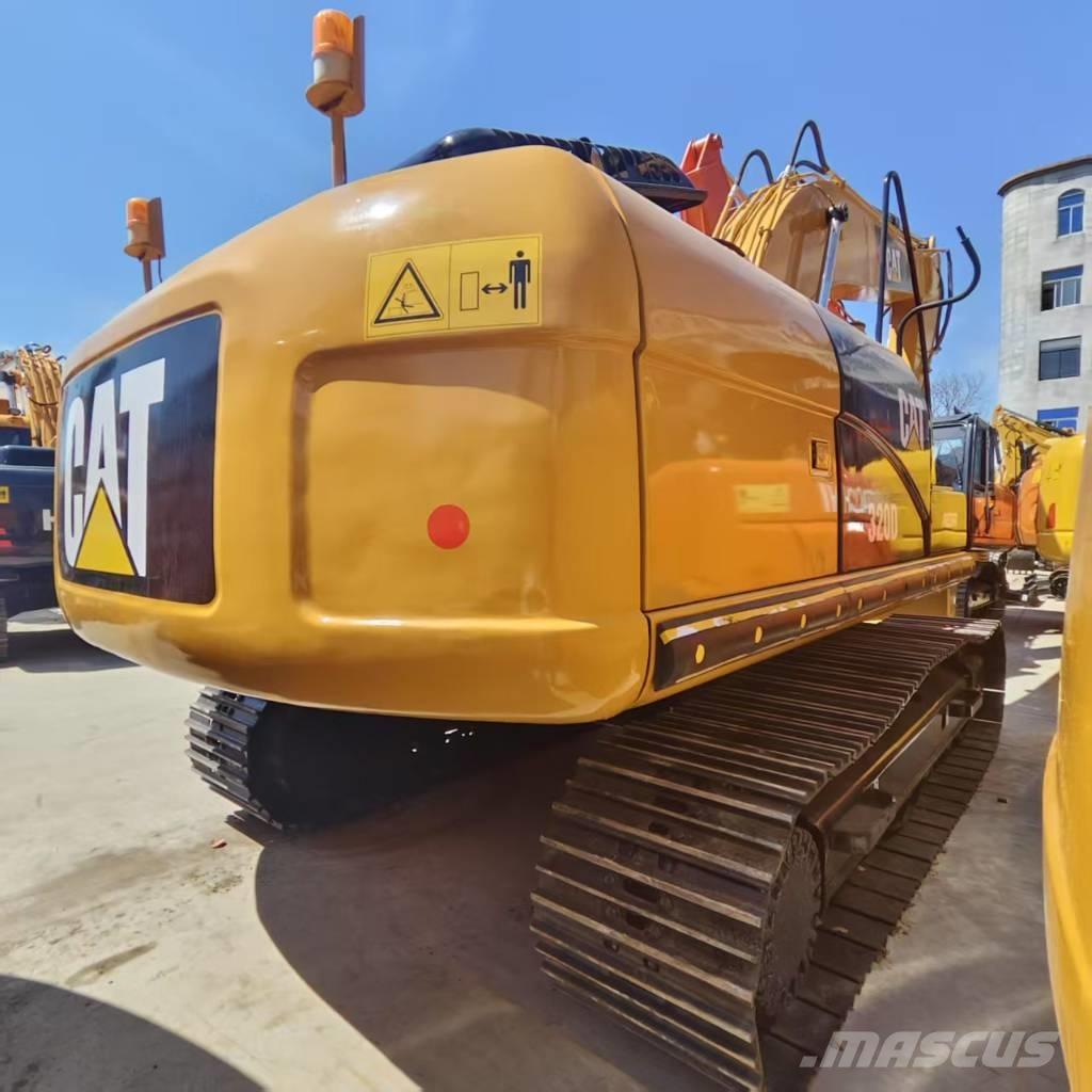 CAT 320 D Vikšriniai ekskavatoriai