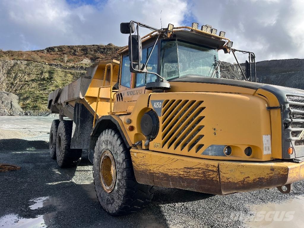 Volvo A 25 D Karjeriniai savivarčiai