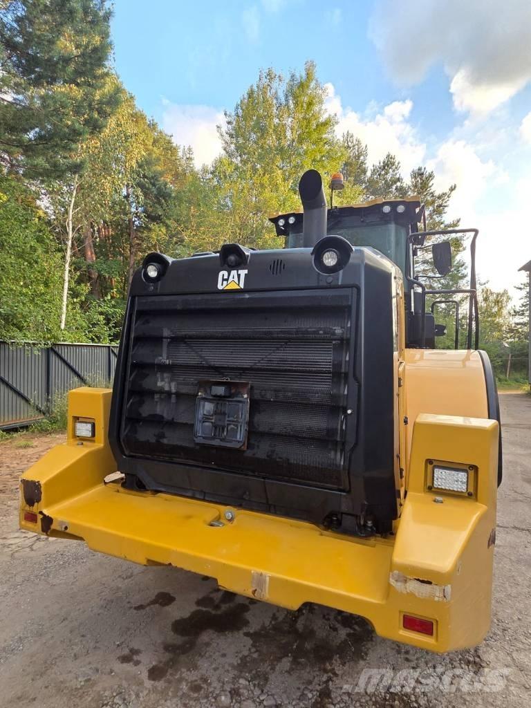 CAT 962 M Naudoti ratiniai krautuvai