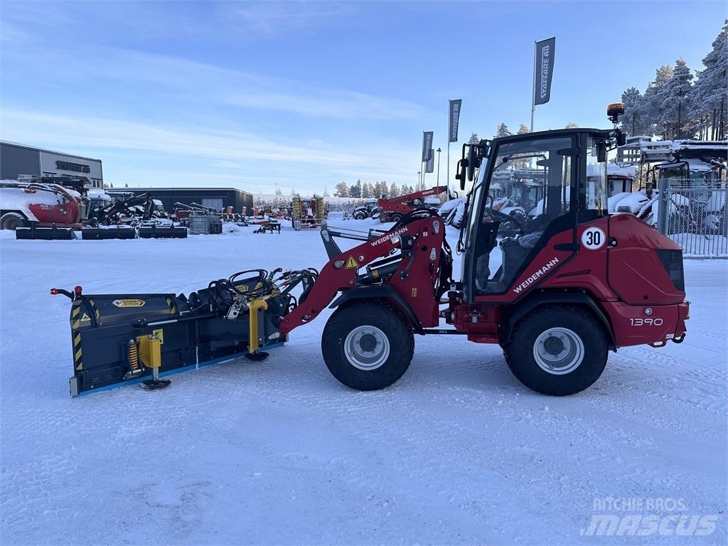 Weidemann 1390 Krautuvai su šoniniu pasukimu
