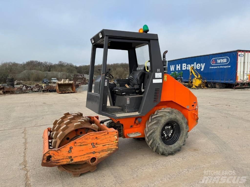Ammann ASC 30 HD PD Gruntiniai volai