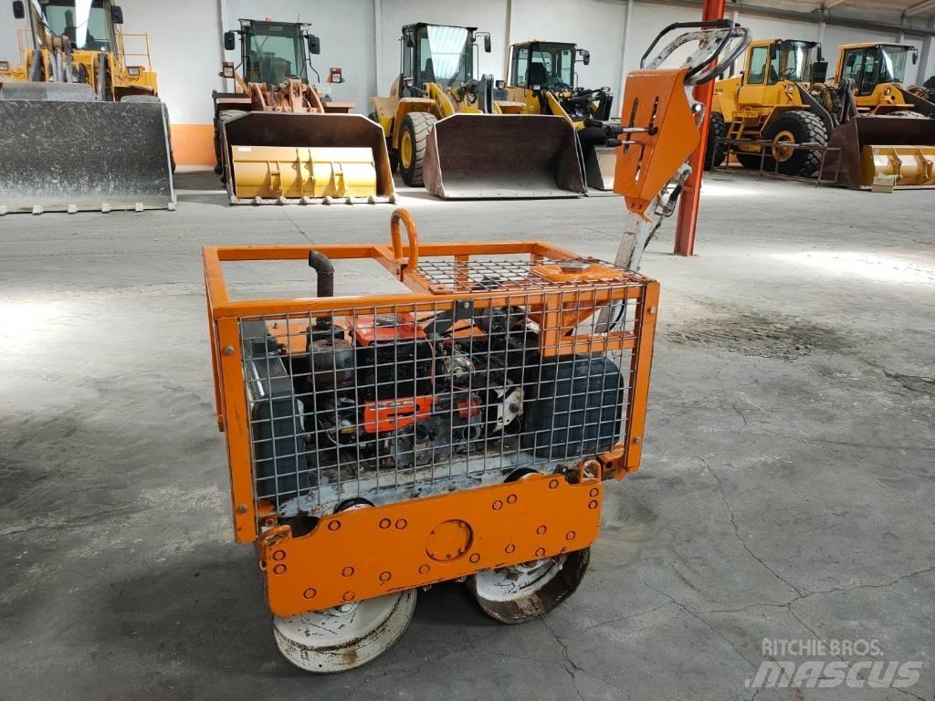 Bobcat BT 750 Porinių būgnų volai