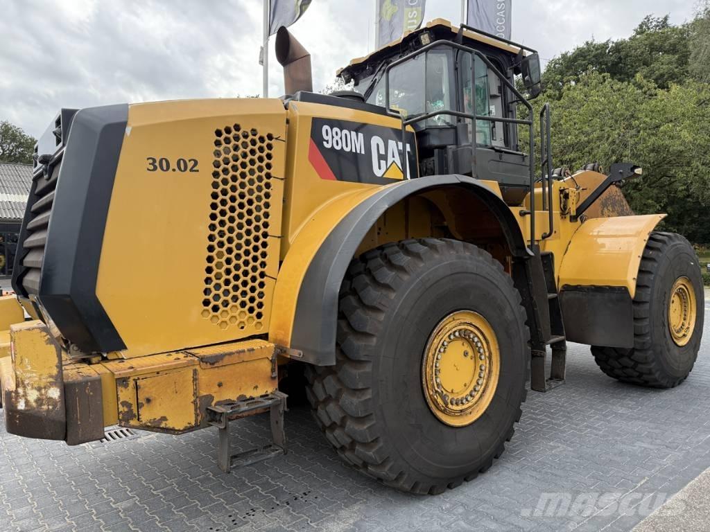CAT 980M shovel + Bak Naudoti ratiniai krautuvai