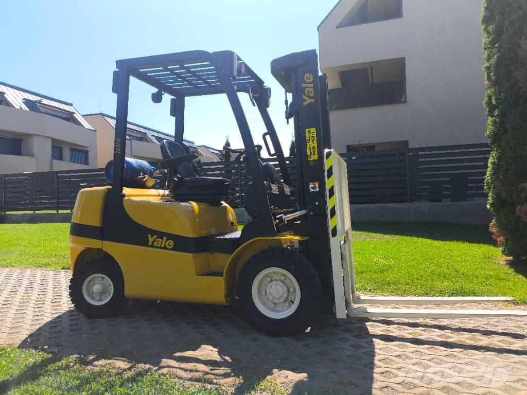 Yale GLP 25 LPG (dujiniai) krautuvai