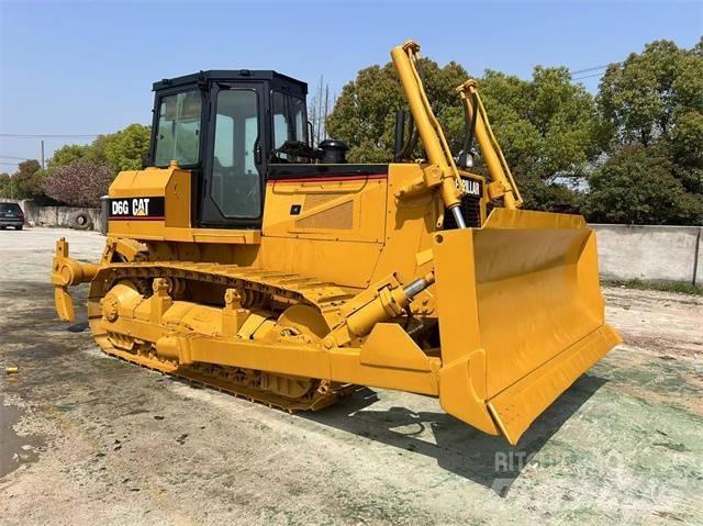 CAT D 6 G Greideriai