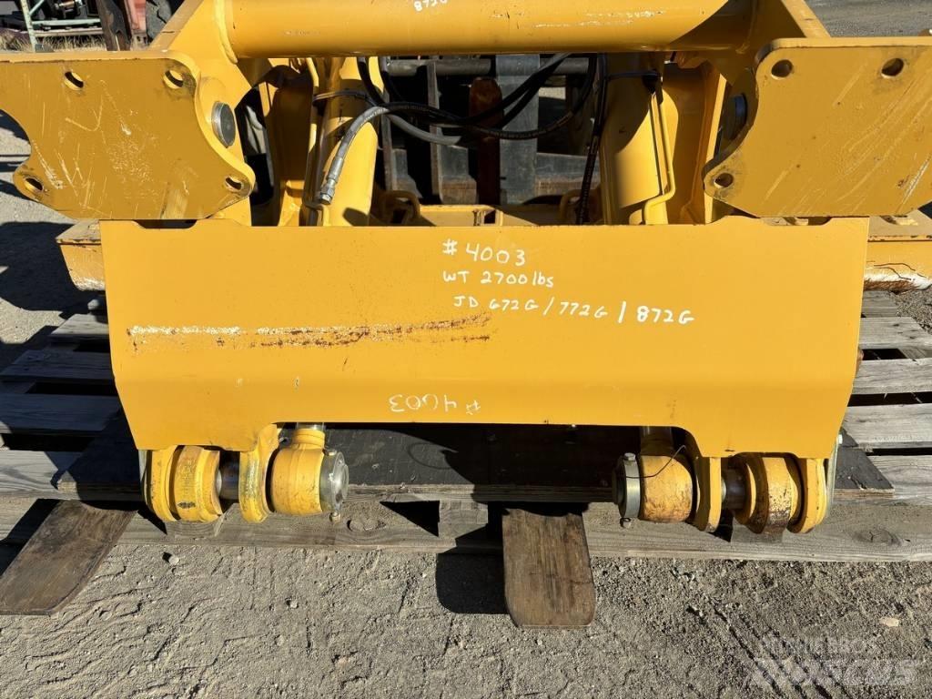 DEERE 770G Kiti naudoti statybos komponentai