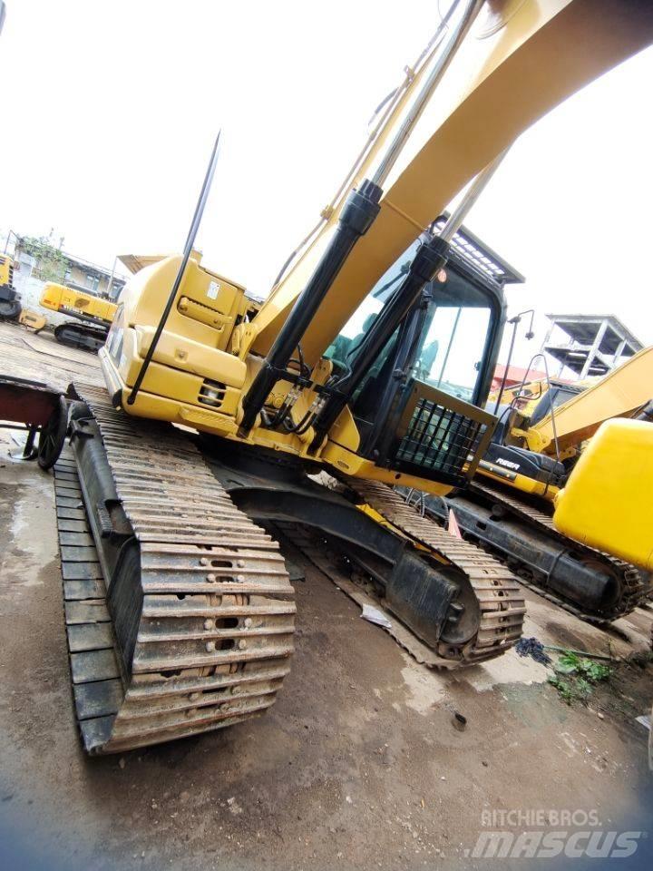 CAT 315 D Vikšriniai ekskavatoriai