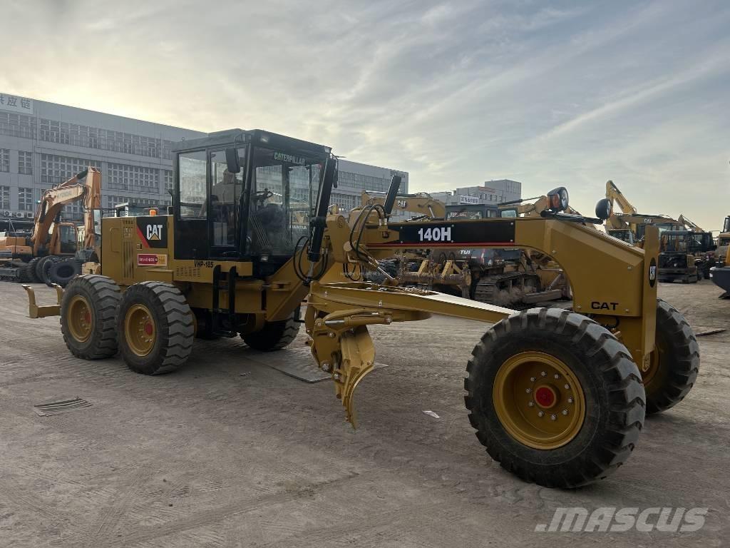 CAT 140H Greideriai