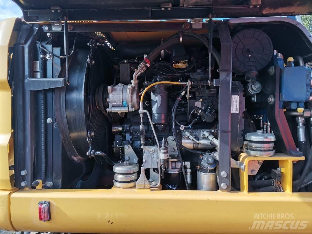 New Holland MH 2.6 Ratiniai ekskavatoriai