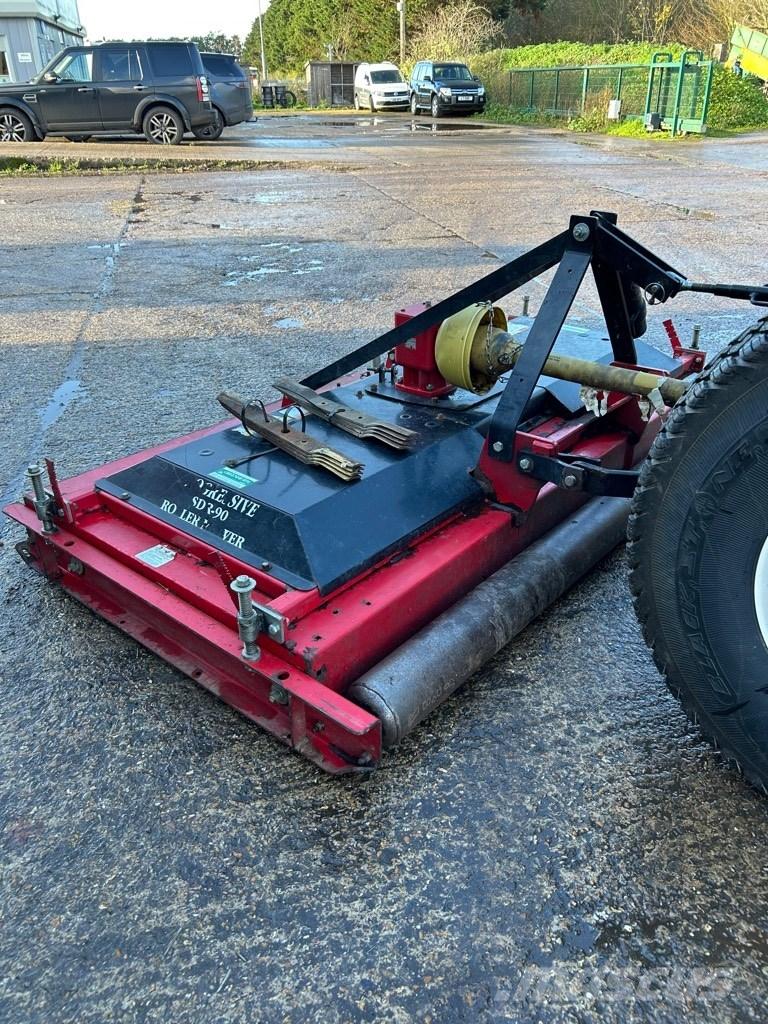 Progressive SDR-90 Montuojamos ir prikabinamos šienapjovės