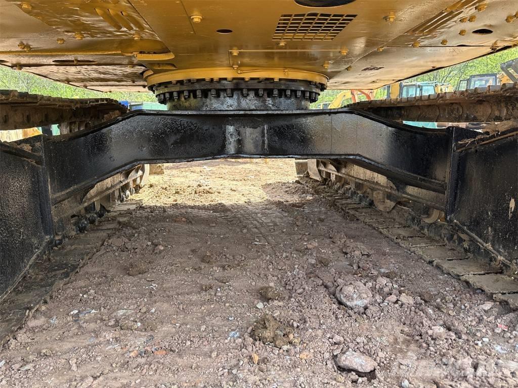 CAT 312 D Vikšriniai ekskavatoriai