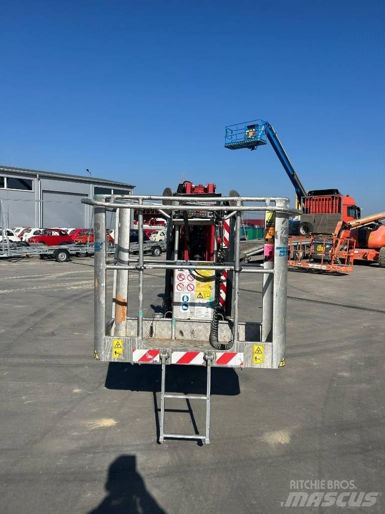 Hinowa 17.75 Alkūniniai keltuvai
