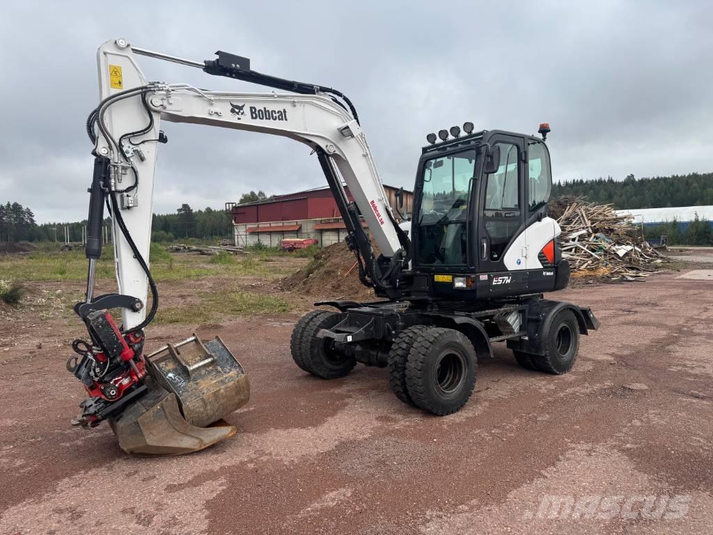 Bobcat E 57 W Ratiniai ekskavatoriai