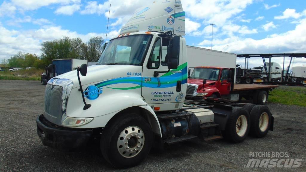 International 8600 Naudoti vilkikai