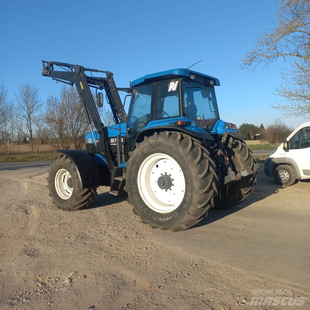 New Holland 8770 Traktoriai