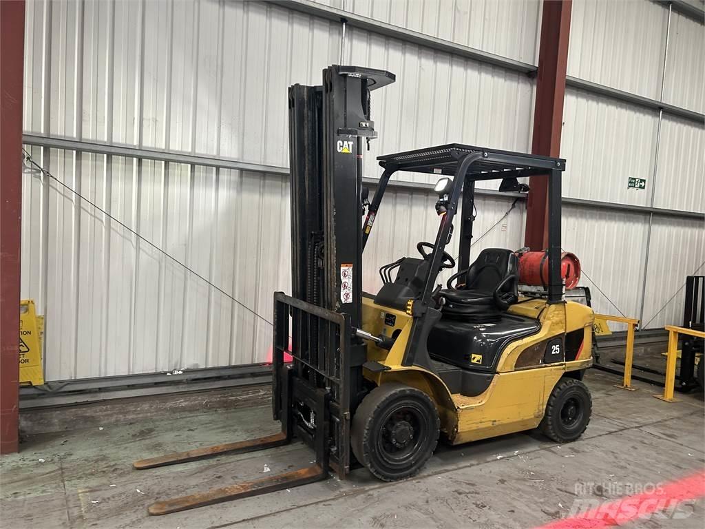 CAT GP25NT LPG (dujiniai) krautuvai
