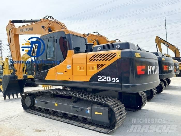 Hyundai R220-9S Vikšriniai ekskavatoriai